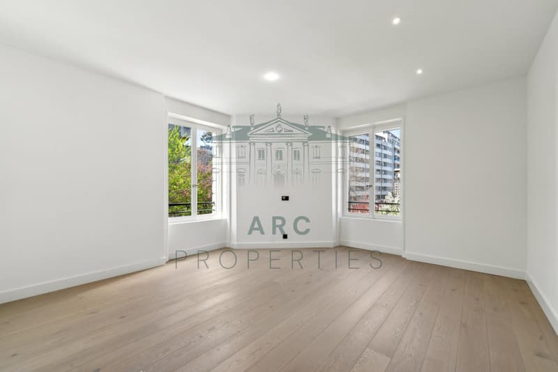 CHAMPEL - EXCEPTIONAL ATTIC, RENOVATED (10)