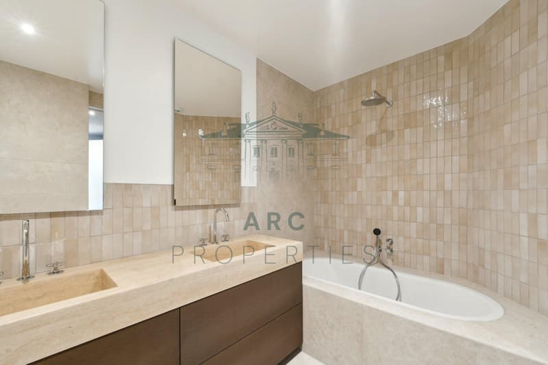 CHAMPEL - EXCEPTIONAL ATTIC, RENOVATED (6)