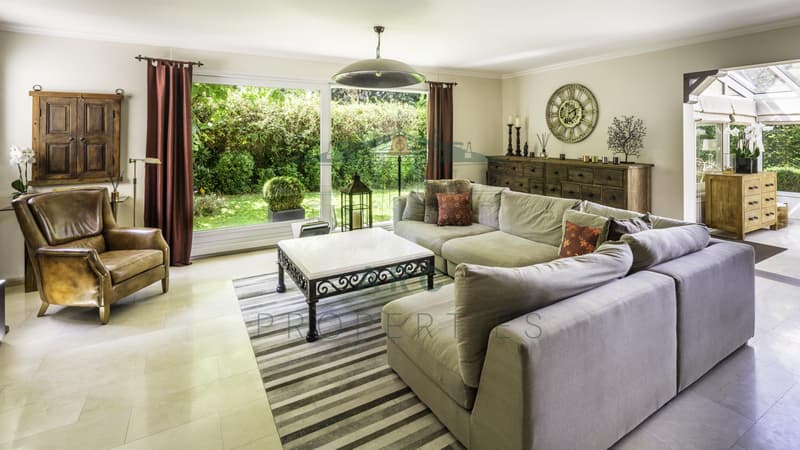 VÉSENAZ - INDIVIDUAL VILLA WITH 4 BEDROOMS (4)