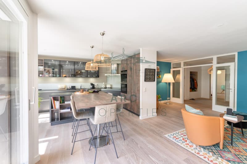 CAROUGE - 4-ZIMMER-WOHNUNG GANZ RENOVIERET (2)