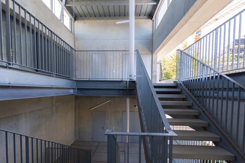 Modern commercial space in Galfenfeld (8)