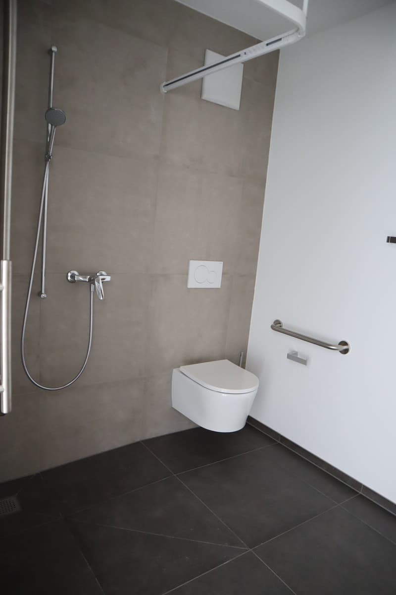 Modern apartment with balcony – ideal as a retirement home (5)