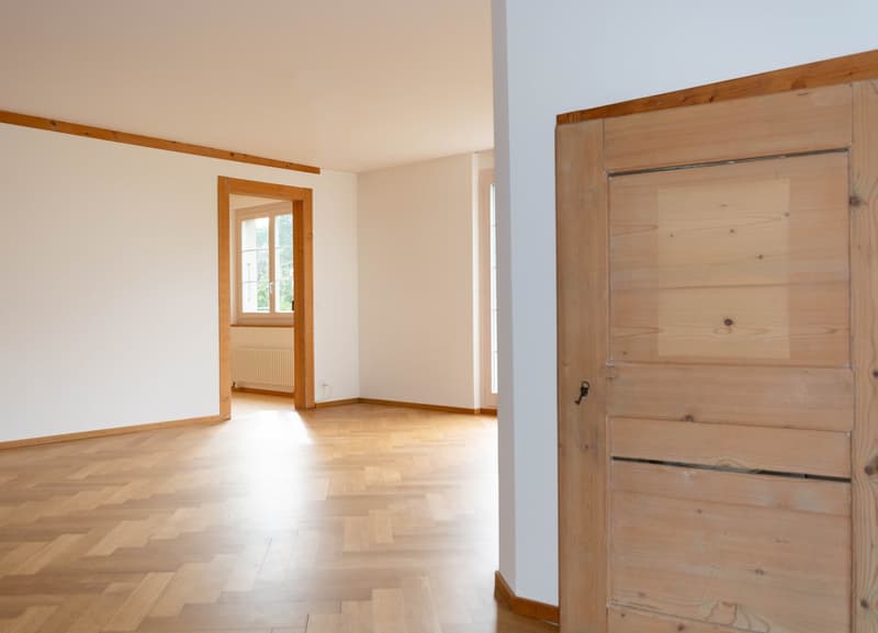 Wohnen mit Weitblick und besonderem Charme – 5.5-Zimmer-Duplex an bester Lage im Spiegel (11)