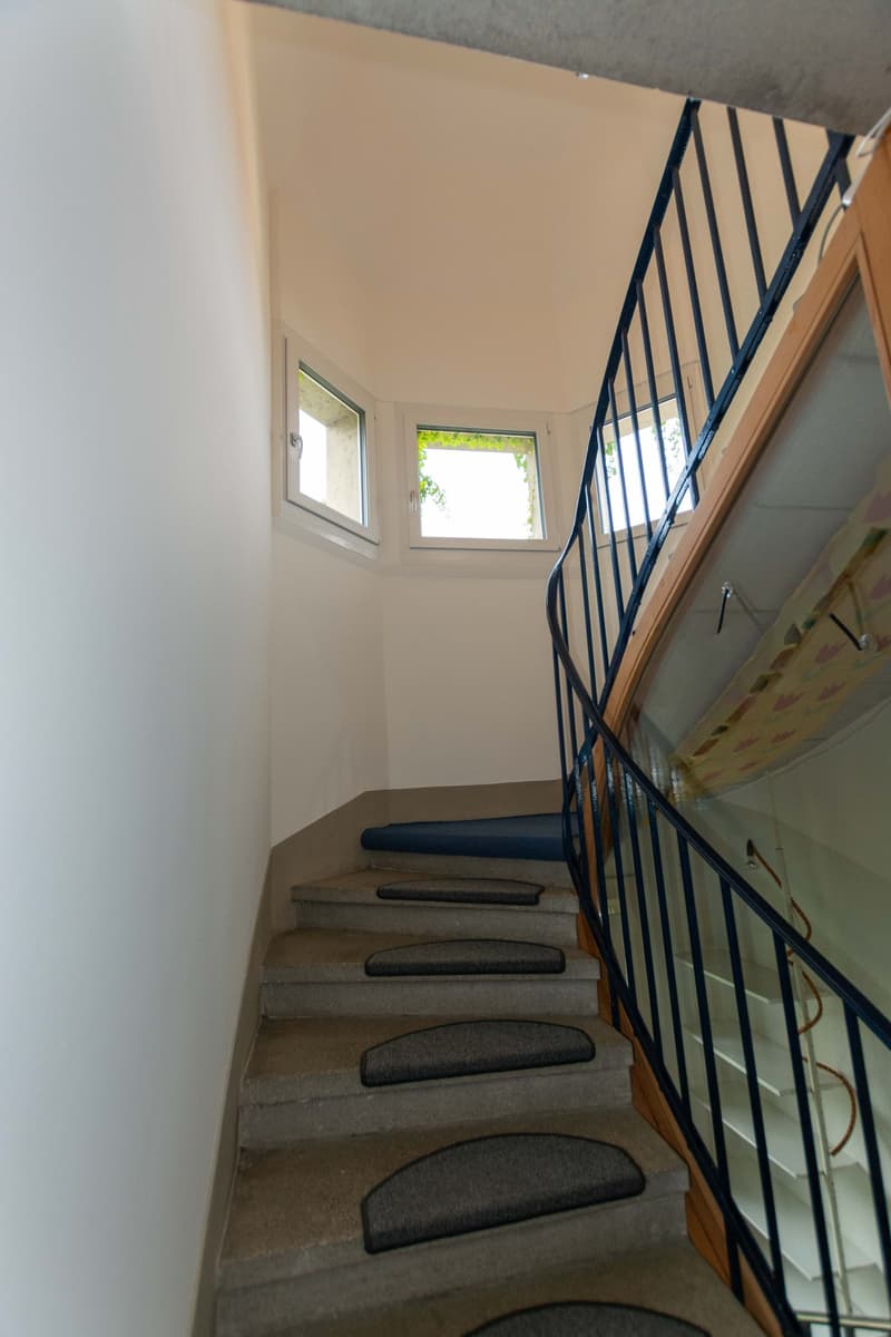 Wohnen mit Weitblick und besonderem Charme – 5.5-Zimmer-Duplex an bester Lage im Spiegel (12)
