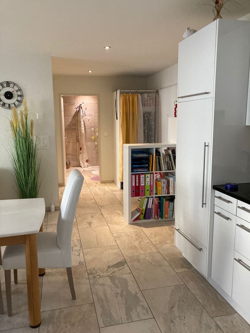 Charmante 2.5-Zimmer-Wohnung im Erdgeschoss in Schüpfen (6)
