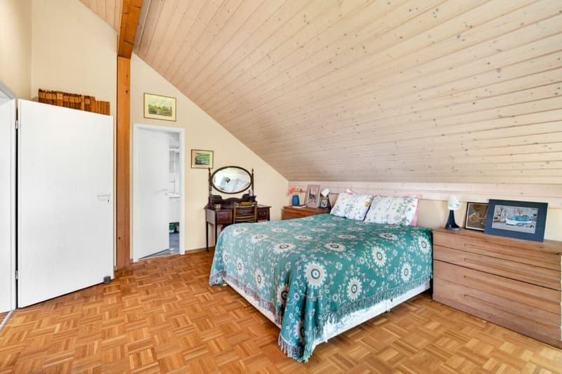 Charming 3.5-room attic apartment (10)