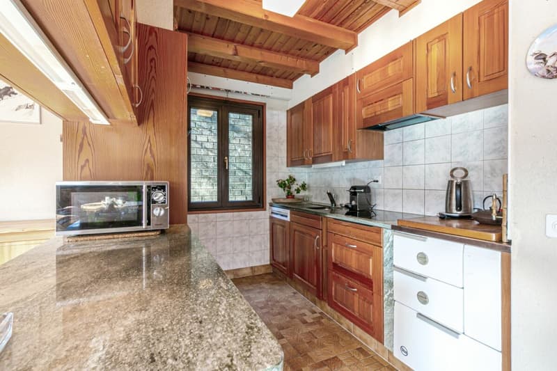 Charming 6.5-room house (7)