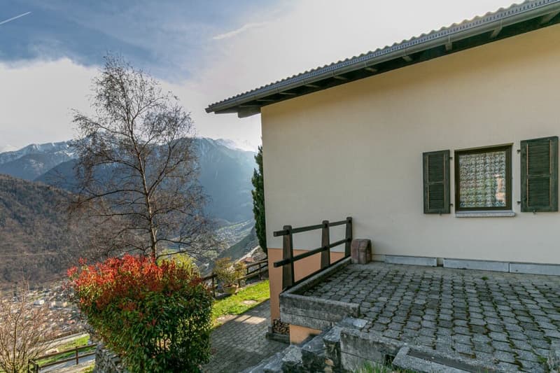 Charming 6.5-room house (16)