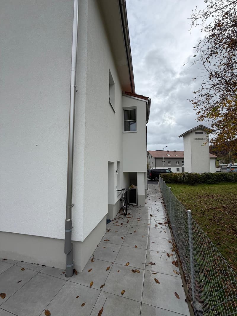 Wohnung mit 2,5 Zimmern renoviert in Haute-Sorne (7)