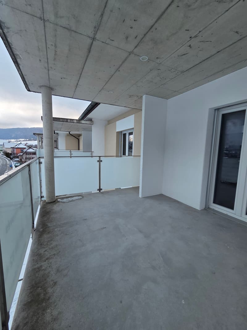 2.5-room apartment with panoramic views of the mountains (8)