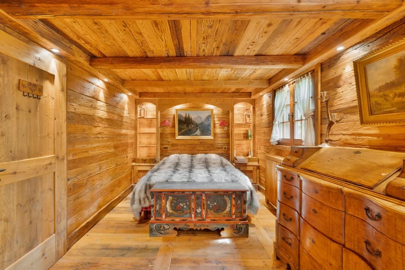 Chalet eccezionale a pochi passi dal campo da golf di Crans-Montana (8)