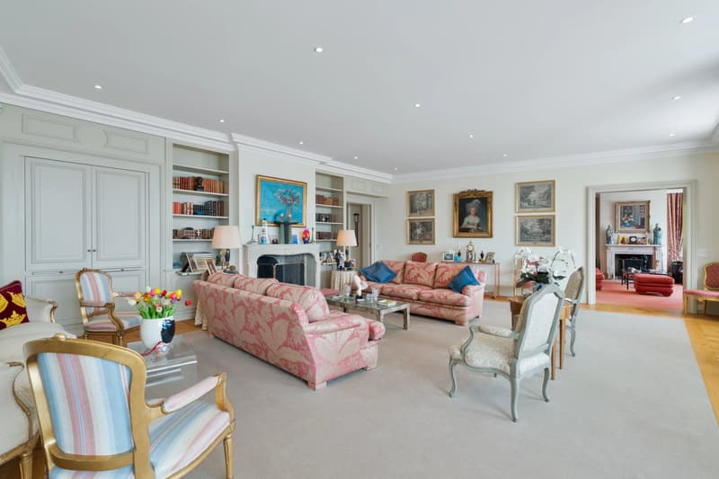 Eine Villa am Ufer des Genfersees ? Prestige, Raum und Licht (6)