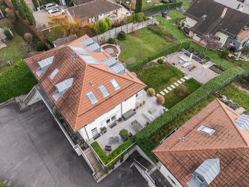 Villa semi-détachée élégante avec vue panoramique sur le lac et les Alpes (2)