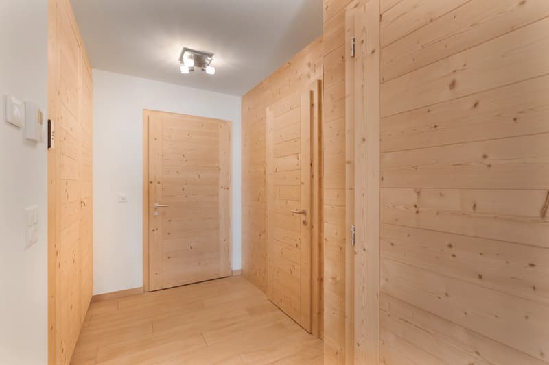 Appartamento elegante di 3,5 locali con balcone nel cuore di Nendaz (7)