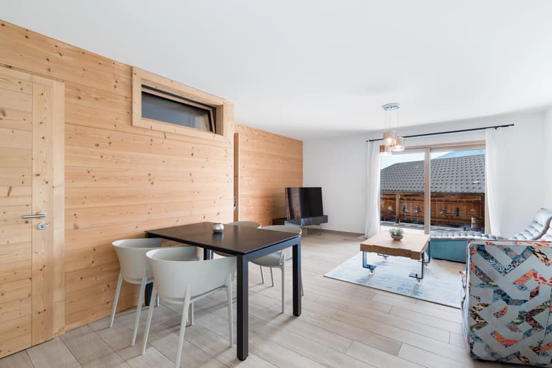 Appartamento elegante di 3,5 locali con balcone nel cuore di Nendaz (3)
