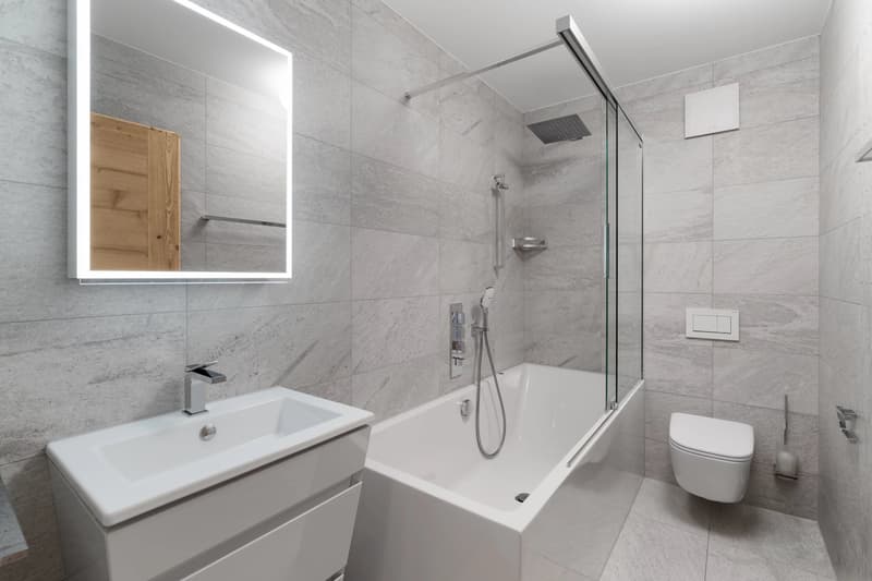 Appartamento elegante di lusso 4,5 locali con terrazza, giardino privato e vista panoramica sulle Alpi (9)