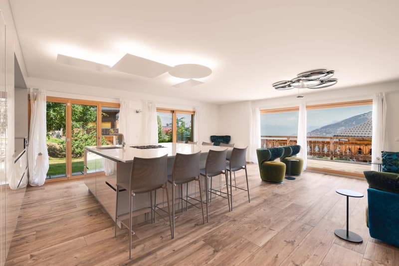 Appartamento elegante di lusso 4,5 locali con terrazza, giardino privato e vista panoramica sulle Alpi (3)