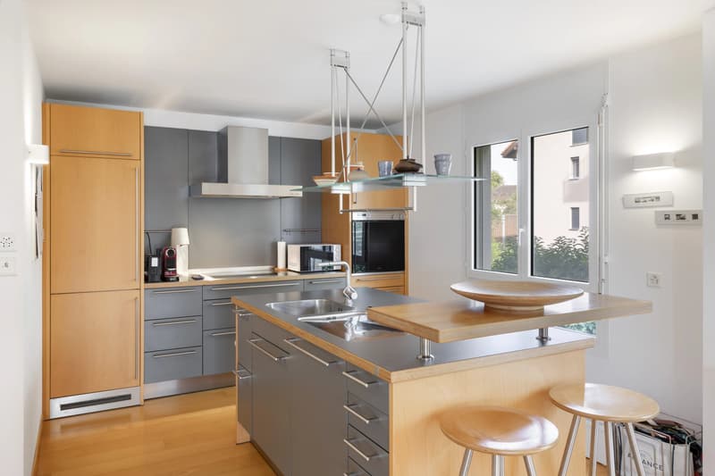 Appartement de 4.5 pièces occupant un étage complet à Saint-Sulpice (2)
