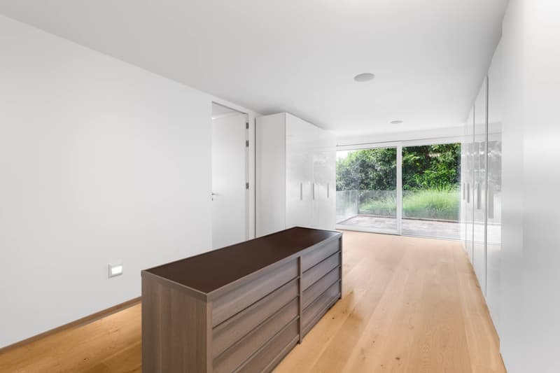 Exceptional Contemporary Villa with Panoramic Views over Lake Geneva and the Alps (7)