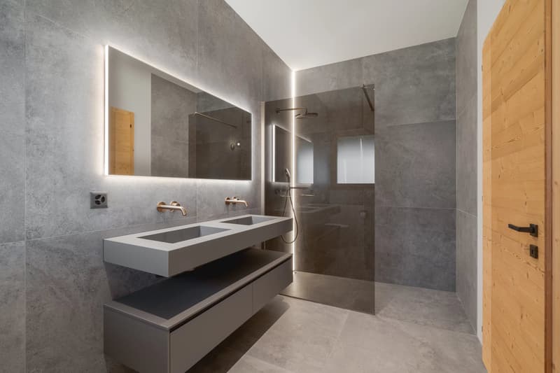 Chalet contemporain de 570 m2 à Crans-Montana (12)