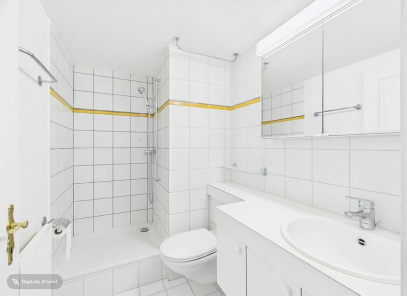 Affascinante casa a schiera di 4,5 locali in ambiente storico a Mönchaltorf (10)