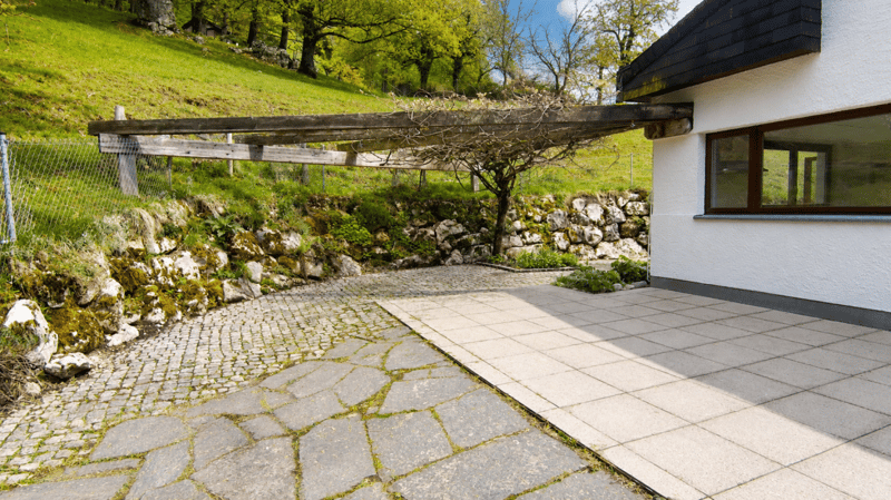 Reserved! Dreamy view, quiet location and 6000m2 land (14)