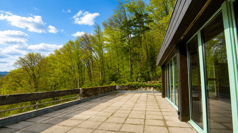 Reserved! Dreamy view, quiet location and 6000m2 land (12)