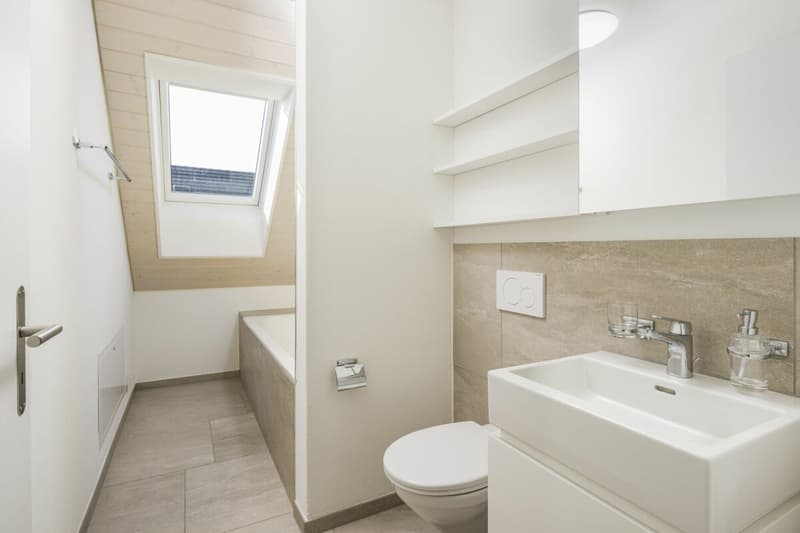 Dreamy 3.5 room apartment with gallery and balcony (7)