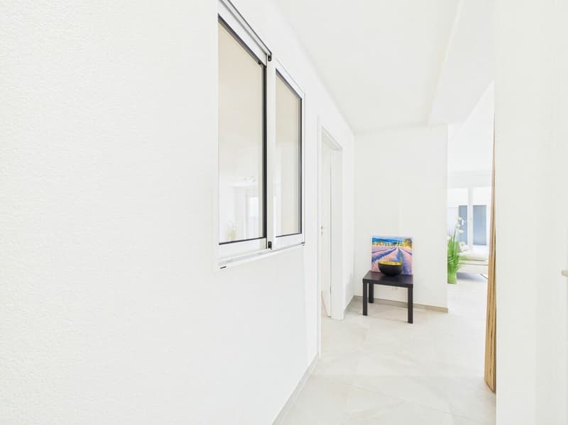 Spacious and Quiet Apartment with Balcony in Alle (18)