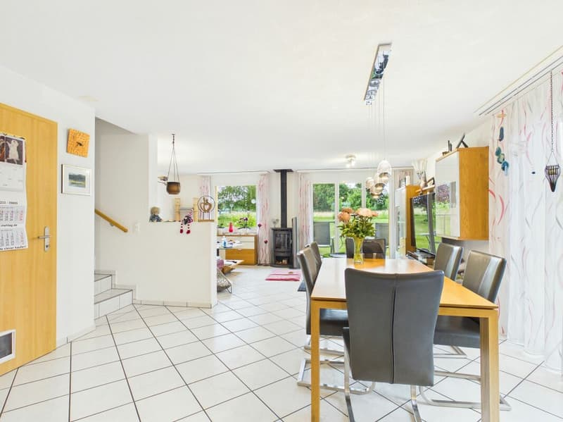 Charming Duplex House for Rent in Kölliken (4)