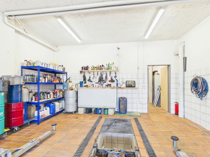 Ihre Traum-Garage in Fällanden wartet auf Sie! (3)