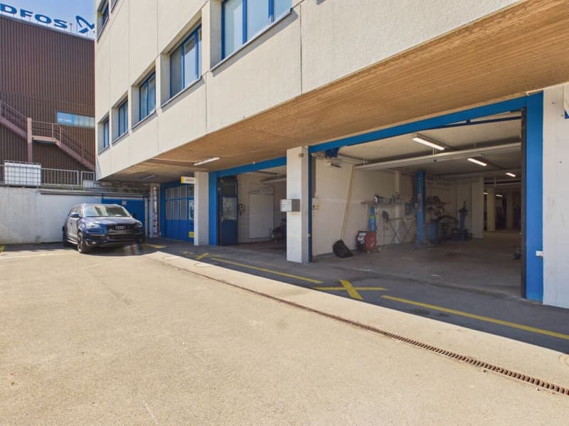 Ihre Traum-Garage in Fällanden wartet auf Sie! (1)