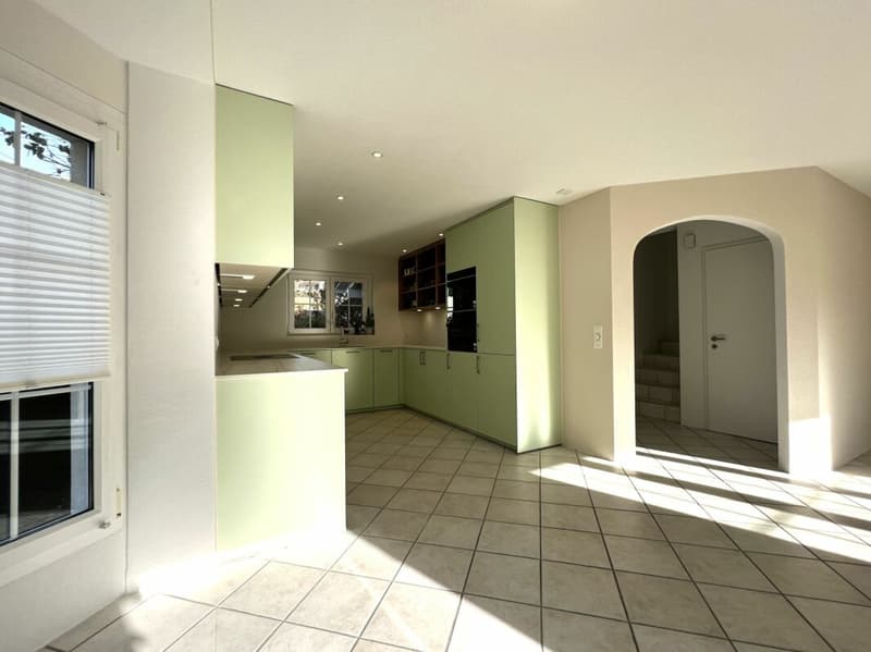Spacious family house with garden and unobstructable view in Magden (4)