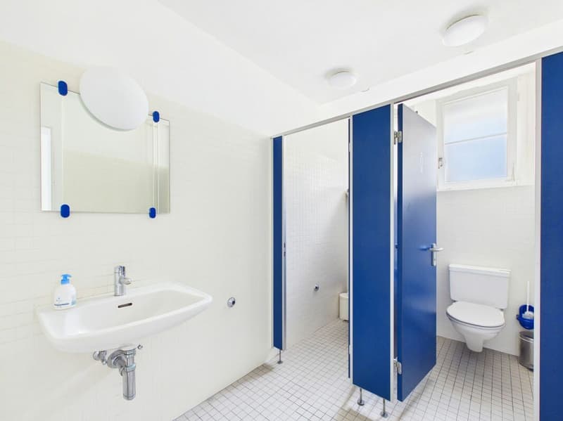 Modern Office Space in the Heart of Zurich (12)