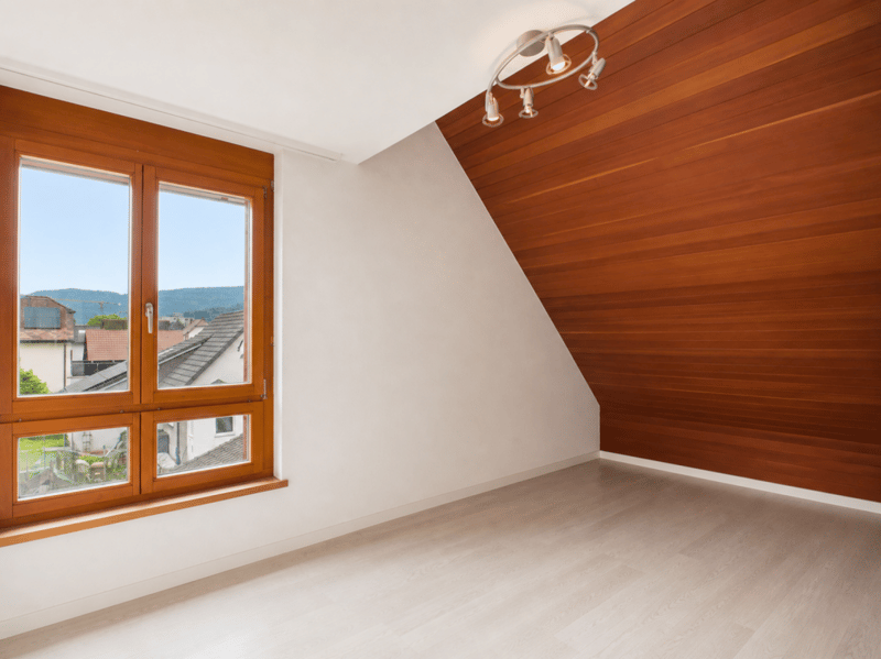 Detached villa with spa, commercial unit and plenty of design flexibility (21)