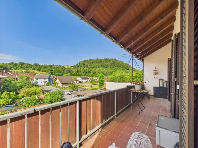 Maisonette spacieuse de 5,5 pièces avec 177 m² et deux balcons (26)