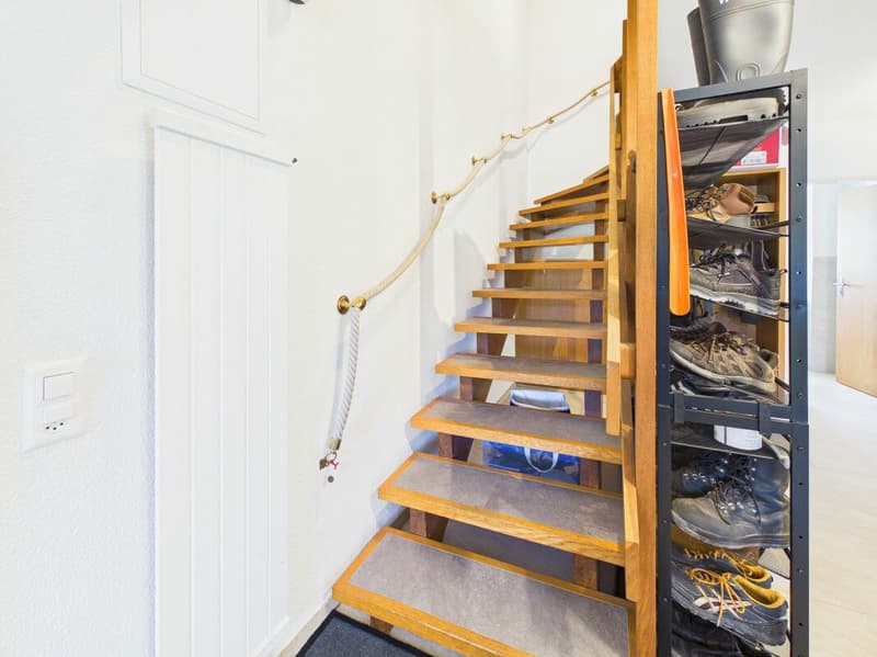 Maisonette spacieuse de 5,5 pièces avec 177 m² et deux balcons (21)