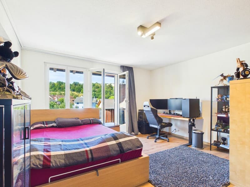 Maisonette spacieuse de 5,5 pièces avec 177 m² et deux balcons (14)