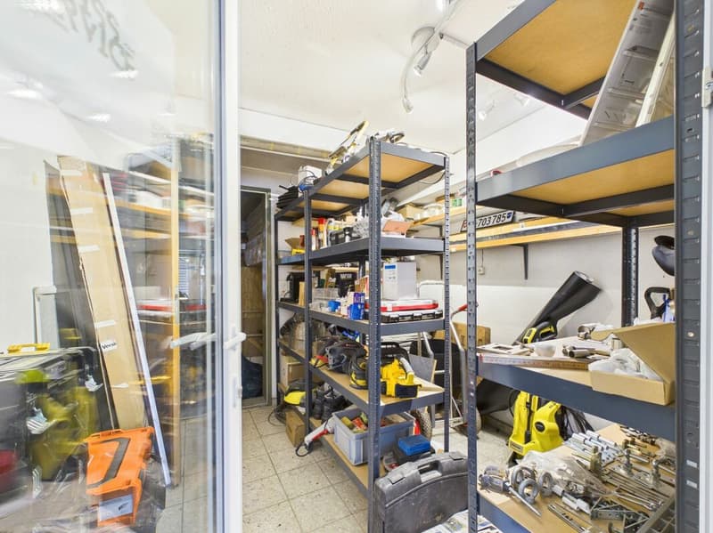 Maisonette spacieuse de 5,5 pièces avec 177 m² et deux balcons (28)