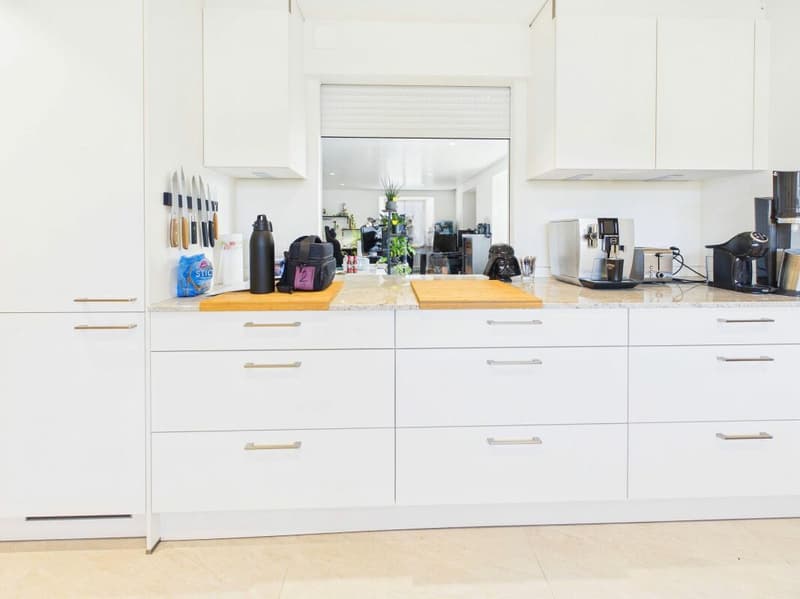 Maisonette spacieuse de 5,5 pièces avec 177 m² et deux balcons (7)