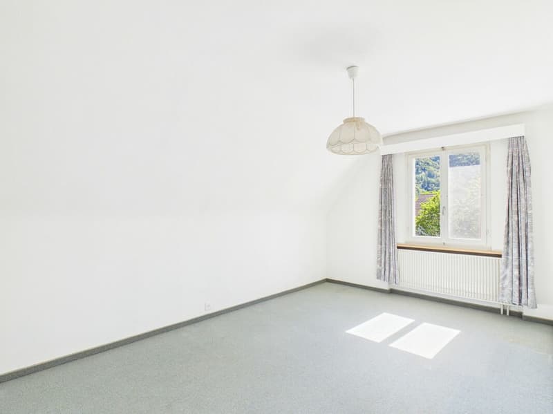 A real gem in a sought-after residential area (3)