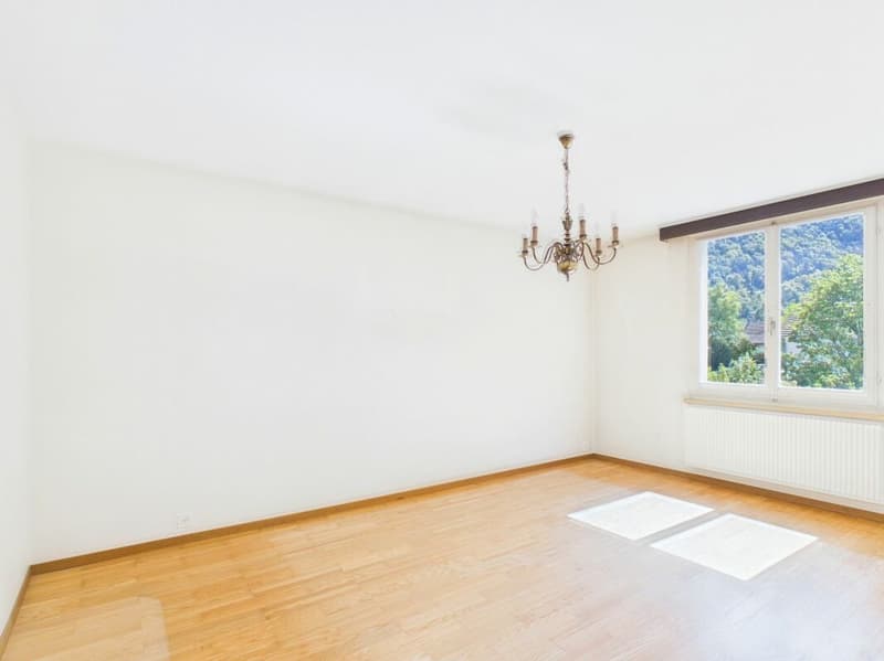 A real gem in a sought-after residential area (2)