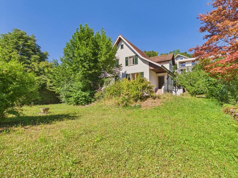 A real gem in a sought-after residential area (1)