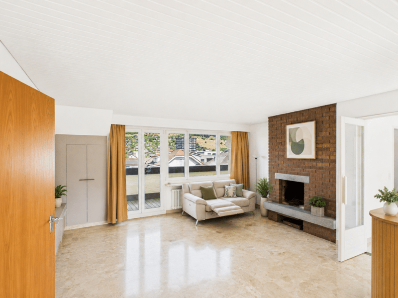 Spacious attic apartment in prime location in Frenkendorf (1)
