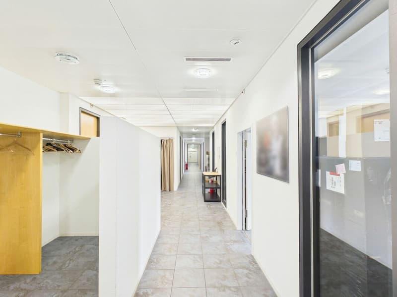 Geräumige Büroräume zu vermieten: 120 m² (4)
