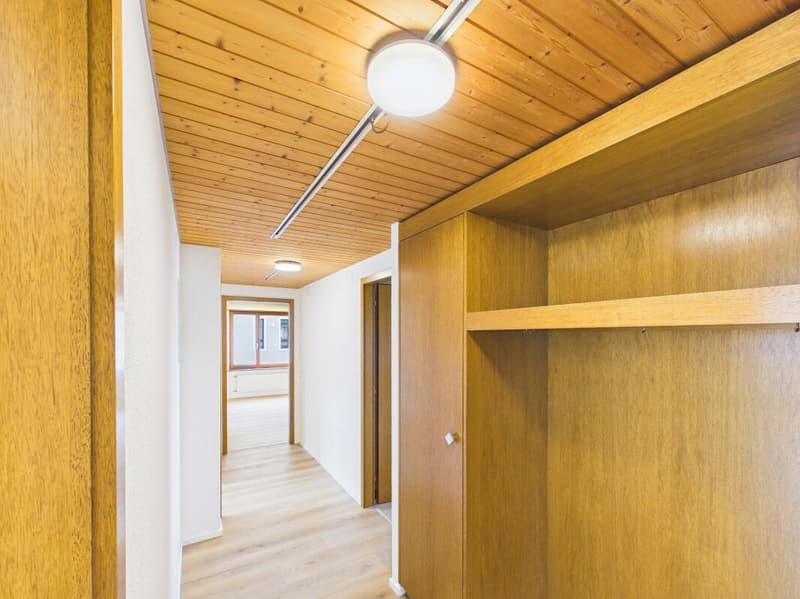 Zentrale Wohnung mit warmer Ausstattung in Sissach (11)