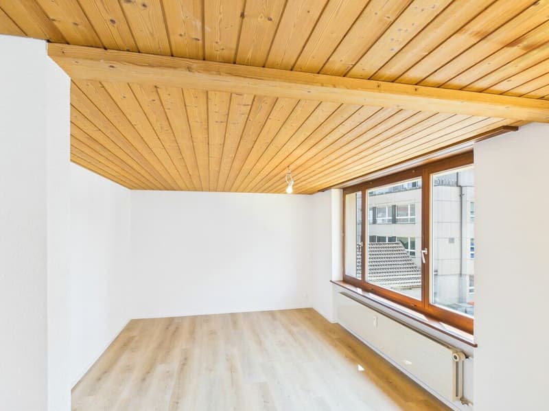 Zentrale Wohnung mit warmer Ausstattung in Sissach (10)