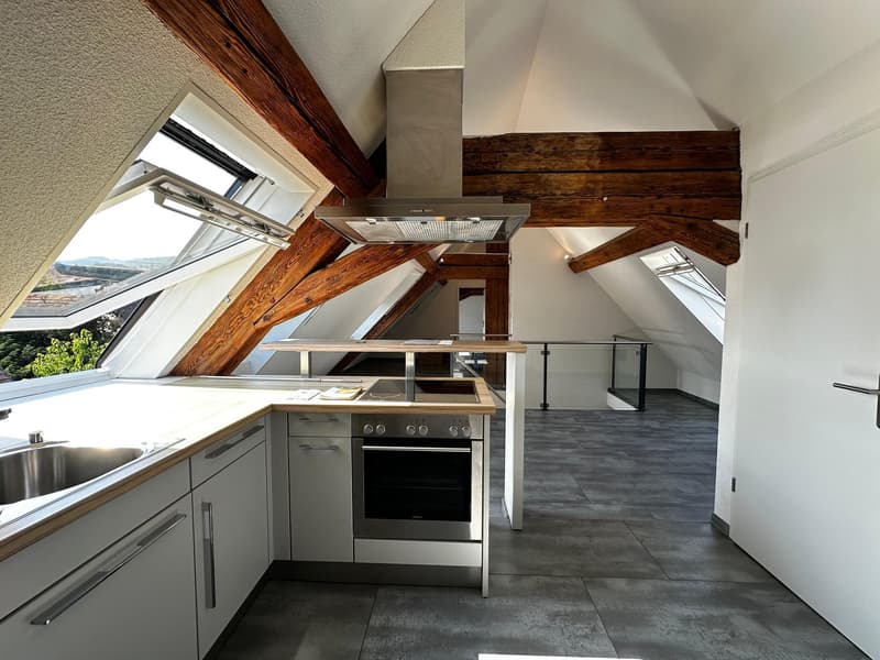 Appartement de 2,5 pièces en mansarde au cœur de Balsthal (1)