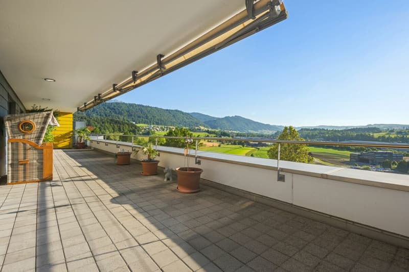 Penthouse with dream panorama - central with unobstructable long-distance view (9)
