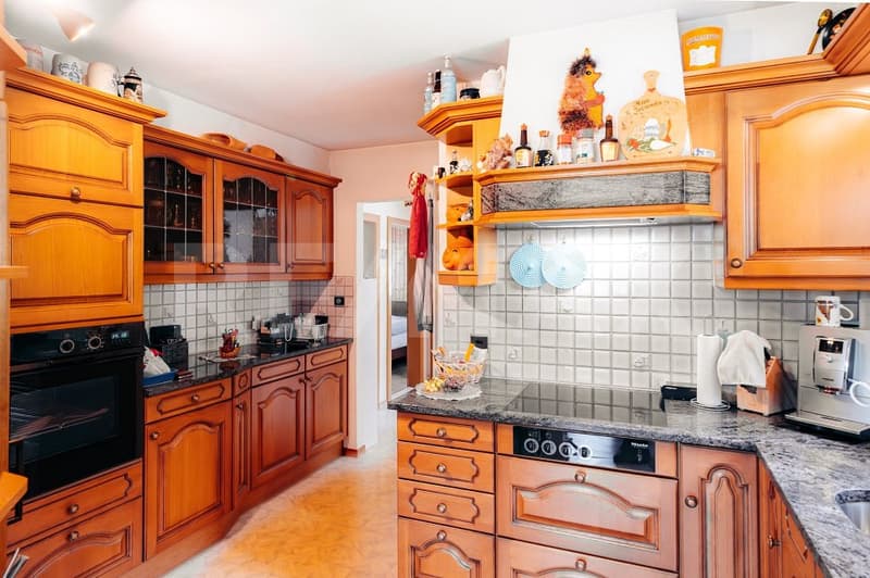Detached single-family house with spacious plot for sale with 10-year right of residence (8)